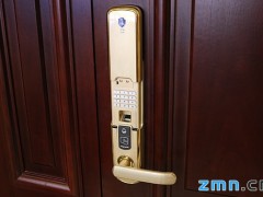 指纹锁打不开了要怎样才能打开