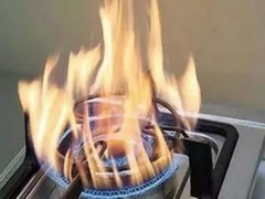 煤气灶不打火是什么原因如何维修？情况如下