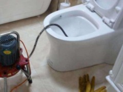 厕所通下水道多少钱?